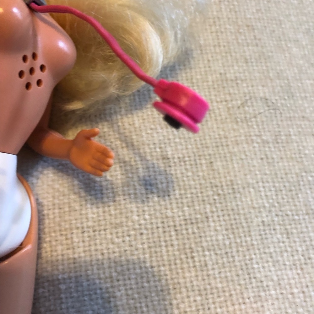 1990s Doctor Barbie - Picture 4 of 12